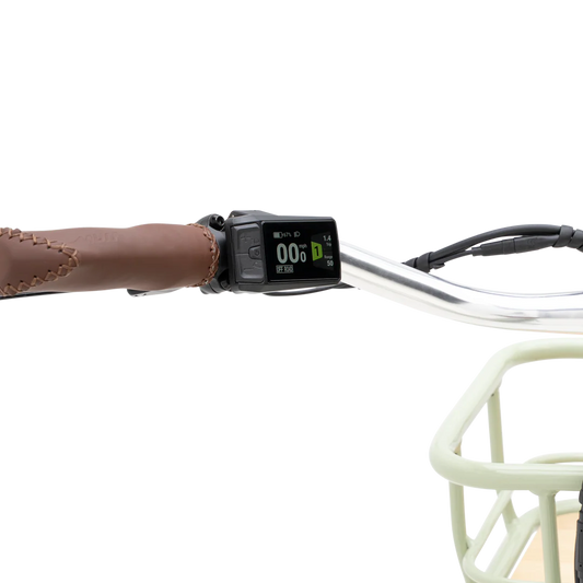 A side view of the eBike Murf Gigi 2.0, featuring a step-through frame, wide tires, and a rear cargo rack, displayed against a plain background.