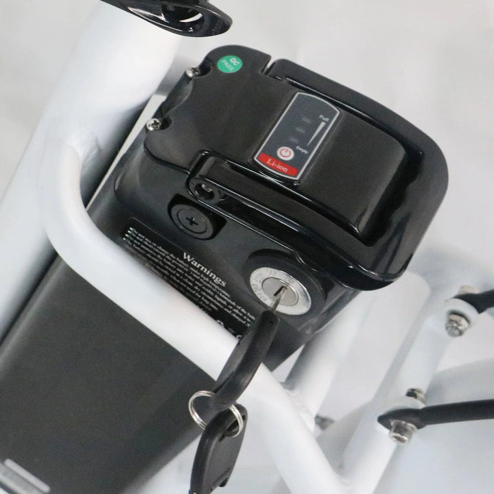 Coastal Cruiser 52v 24 Thru 750W Step Thru Ebike 24x3 Fat Tire Fat Tire Cruiser - Fat Tire eBike - COAST|FATT|WHITE|0003 eBike Super Shop