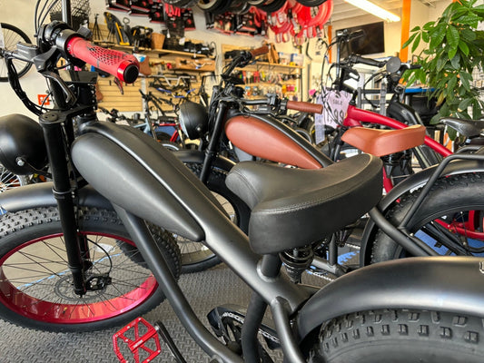 Custom Venom Red 750 w Electric Vintage eBike 26x4 Fat tire electric bike - Fat Tire Cruiser eBike - eBike Super Shop